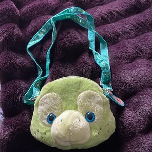 Olu Aulani purse bag Disney